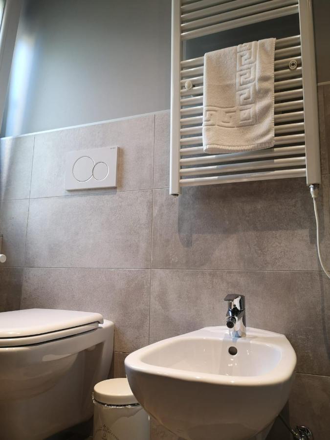 Bgy Central Apartments แบร์กาโม ภายนอก รูปภาพ