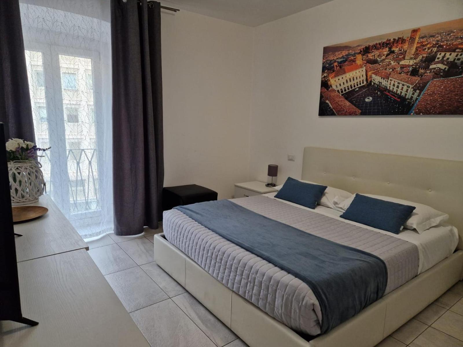 Bgy Central Apartments แบร์กาโม ห้อง รูปภาพ