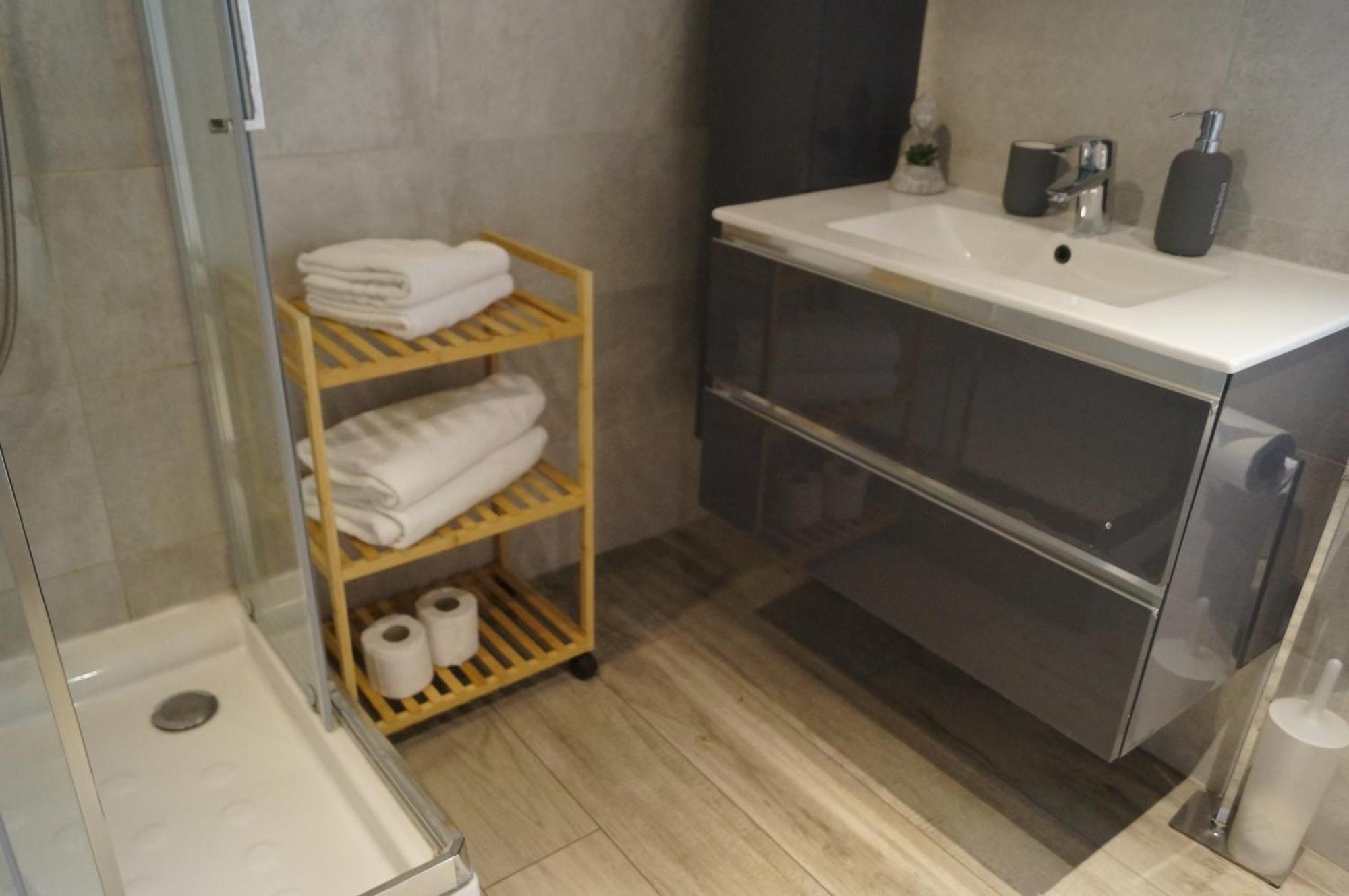 Bgy Central Apartments แบร์กาโม ห้อง รูปภาพ