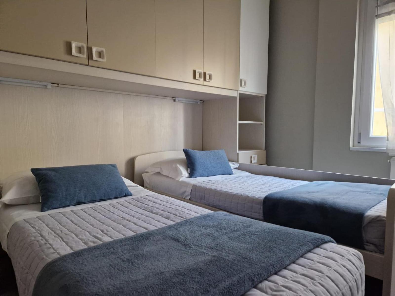 Bgy Central Apartments แบร์กาโม ภายนอก รูปภาพ