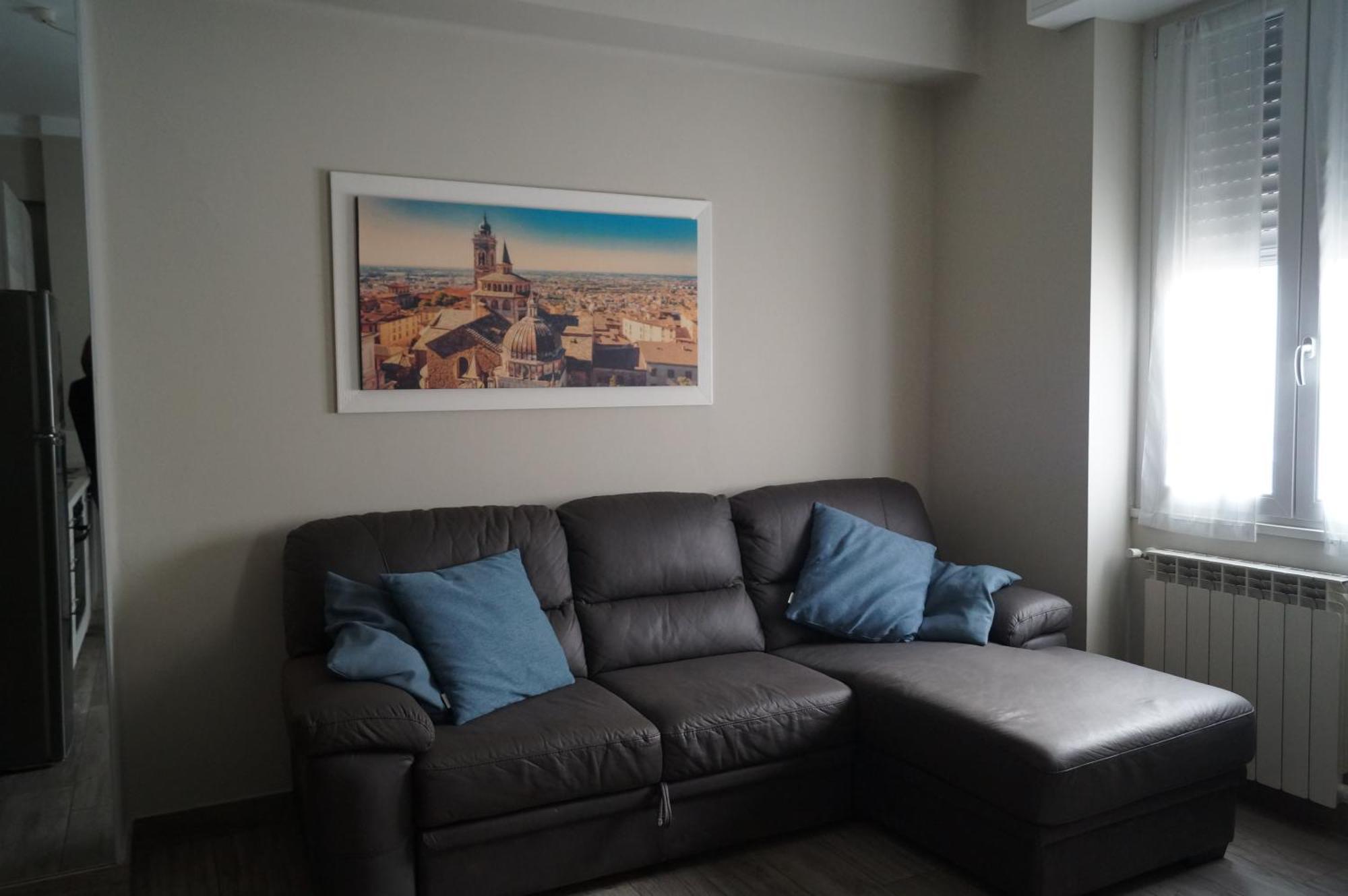 Bgy Central Apartments แบร์กาโม ภายนอก รูปภาพ