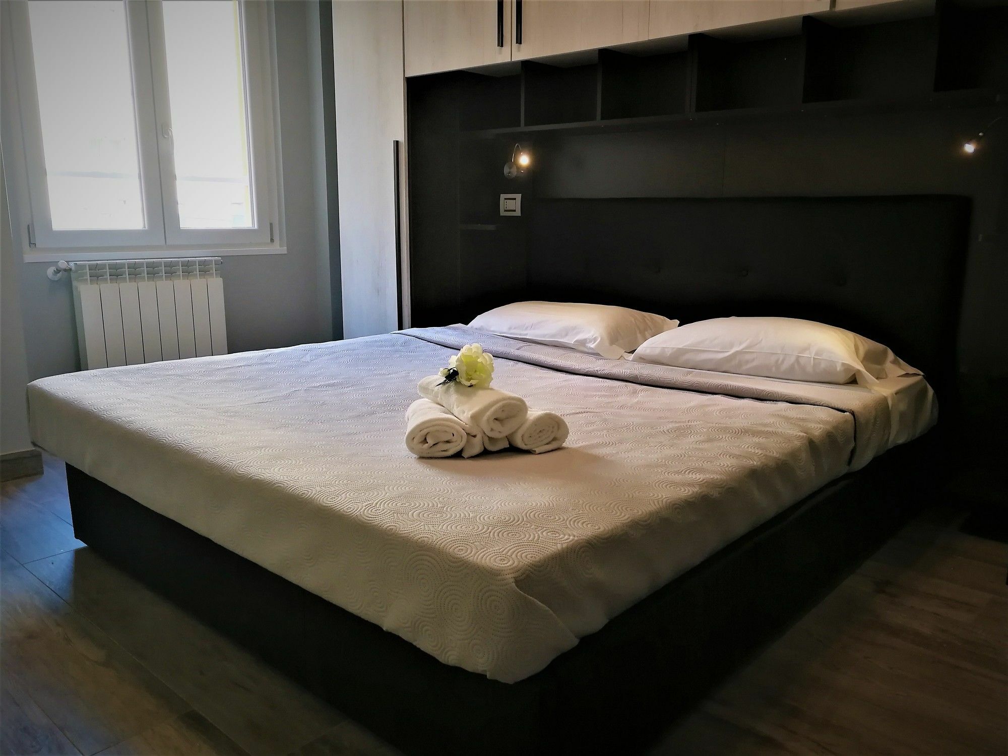 Bgy Central Apartments แบร์กาโม ภายนอก รูปภาพ