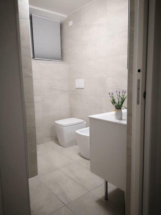 Bgy Central Apartments แบร์กาโม ภายนอก รูปภาพ